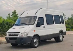 3.6米依維柯運(yùn)輸拉貨怎么找-大依維柯物流貨運(yùn)平臺